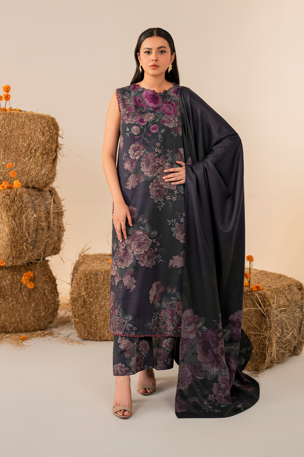 Iznik | Exclusive Winter | UE-353 - Ladies Clothes - Maria Faisal