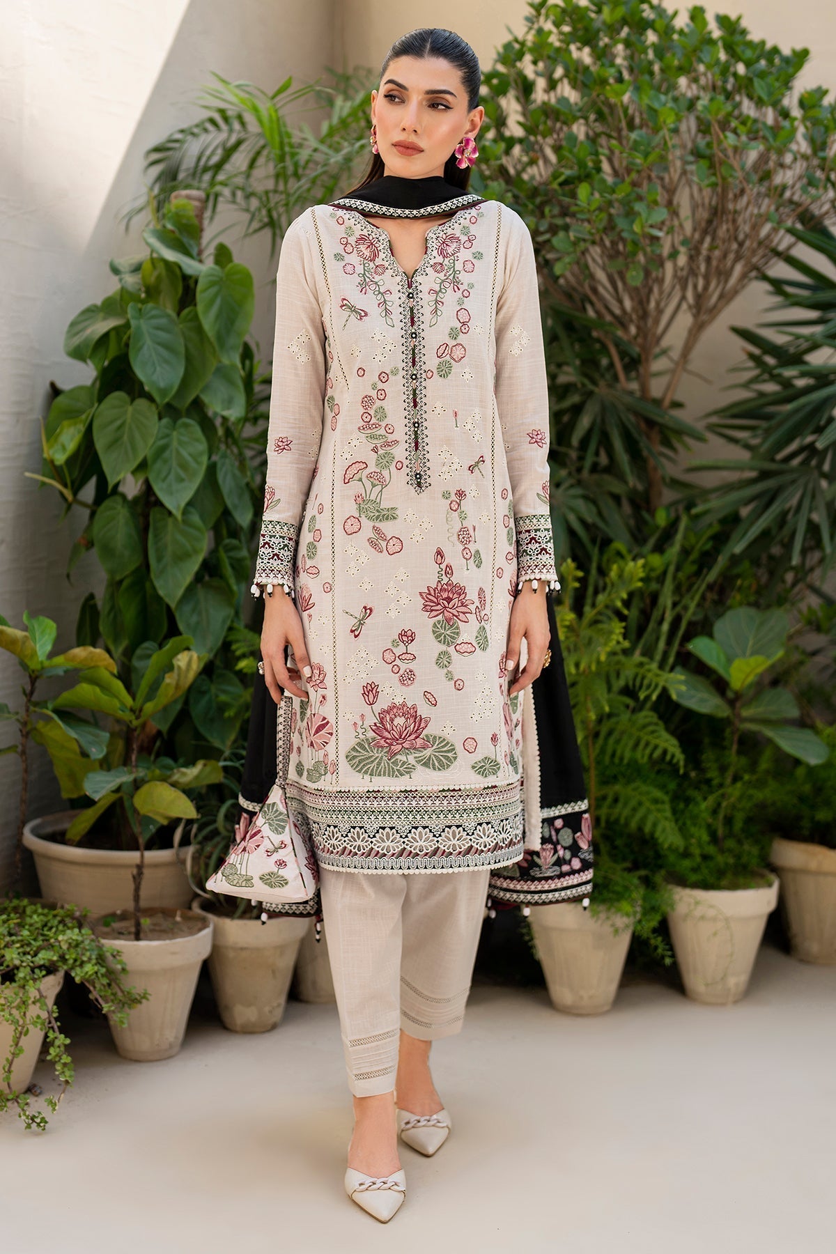 Jazmin | Irish Lawn SS 24 | D8 - Maria Faisal.
