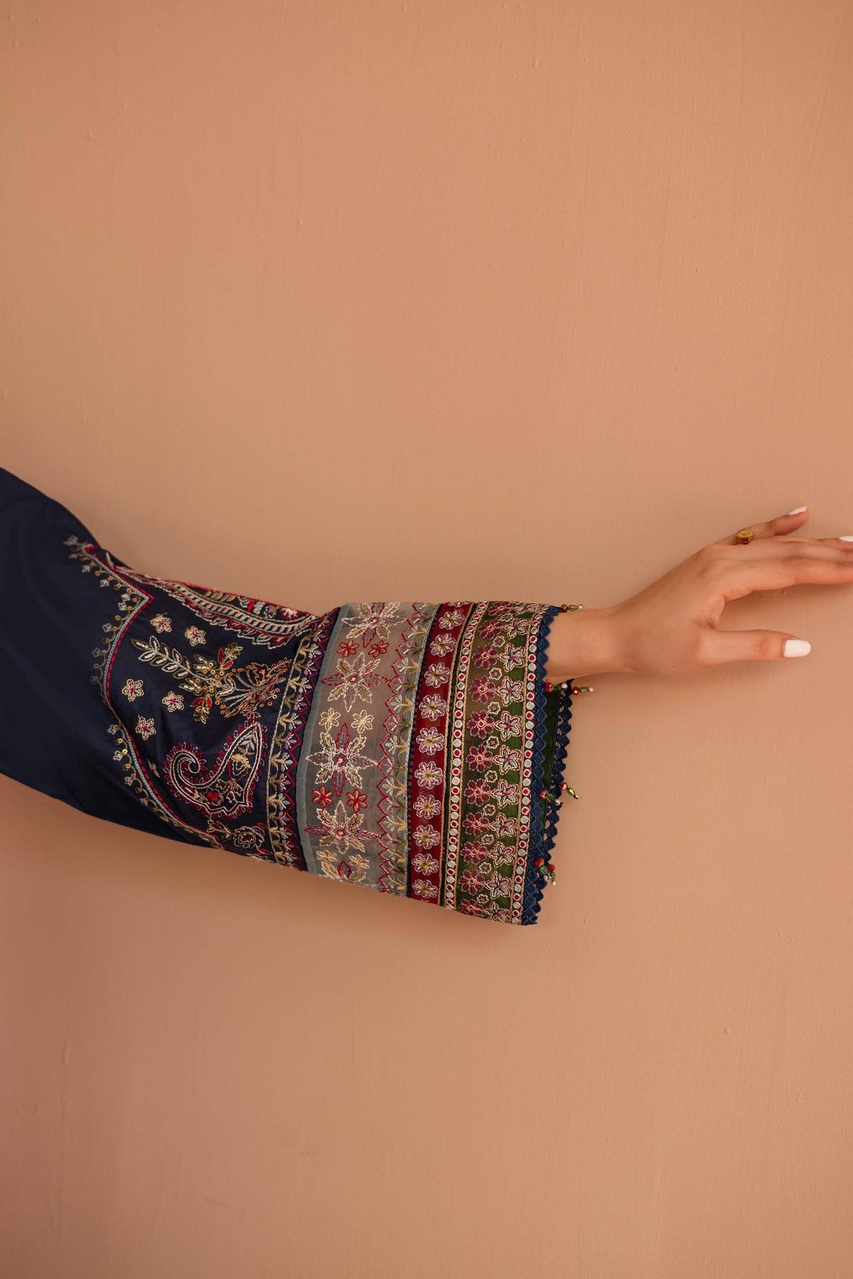 Batik | Kai Formals | Cyan by Maria Faisal - Registered Vendor of : Batik - type : Ladies Clothes - 100% original wedding dresses