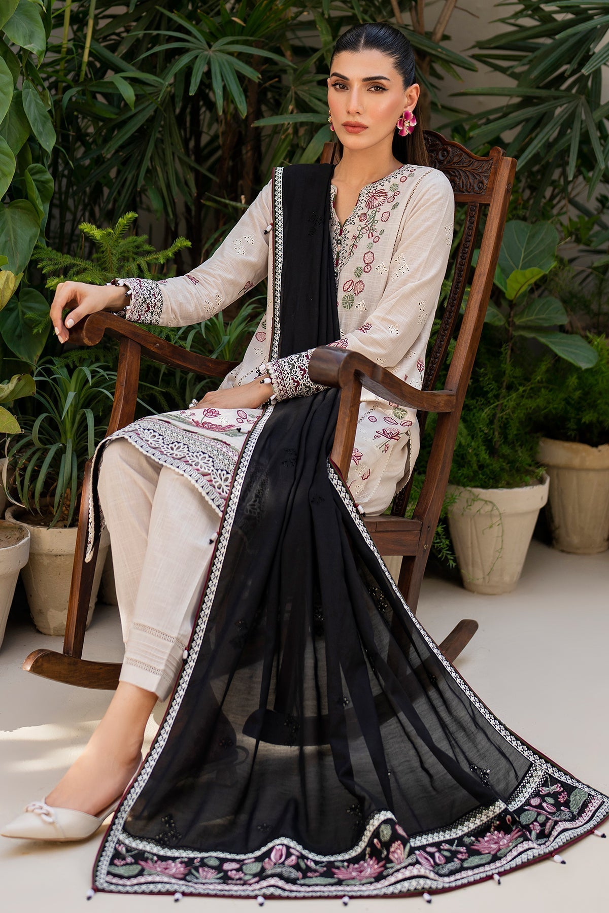 Jazmin | Irish Lawn SS 24 | D8 - Maria Faisal.