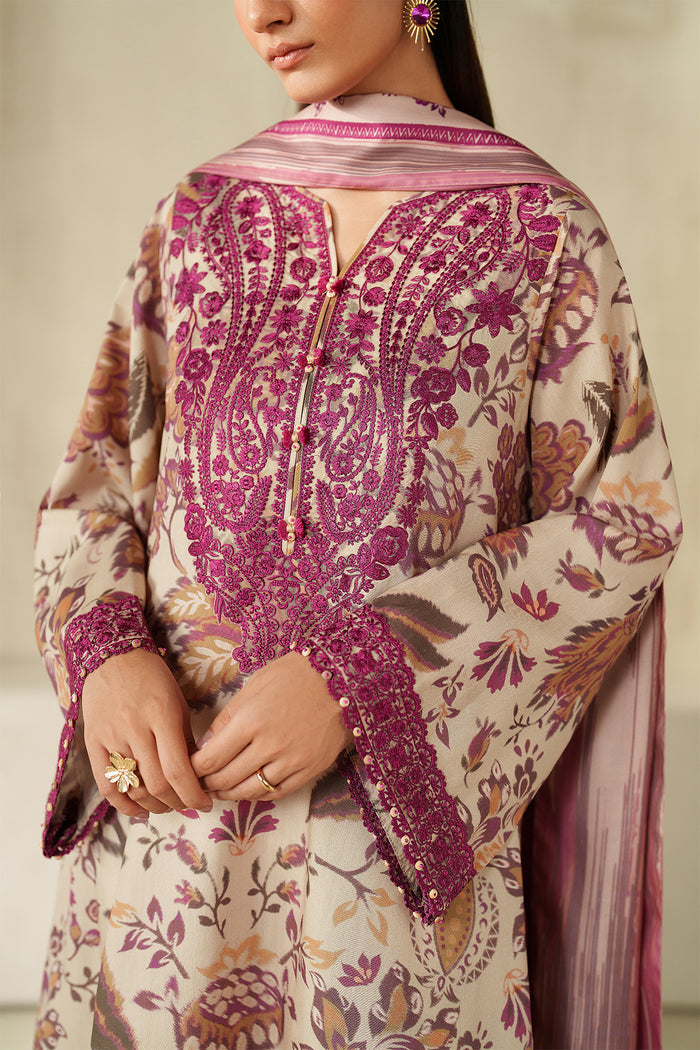 Baroque | Luxury Pret 25 | UF-4329 - Formal Dress - available at Maria Faisal in UK and USA.