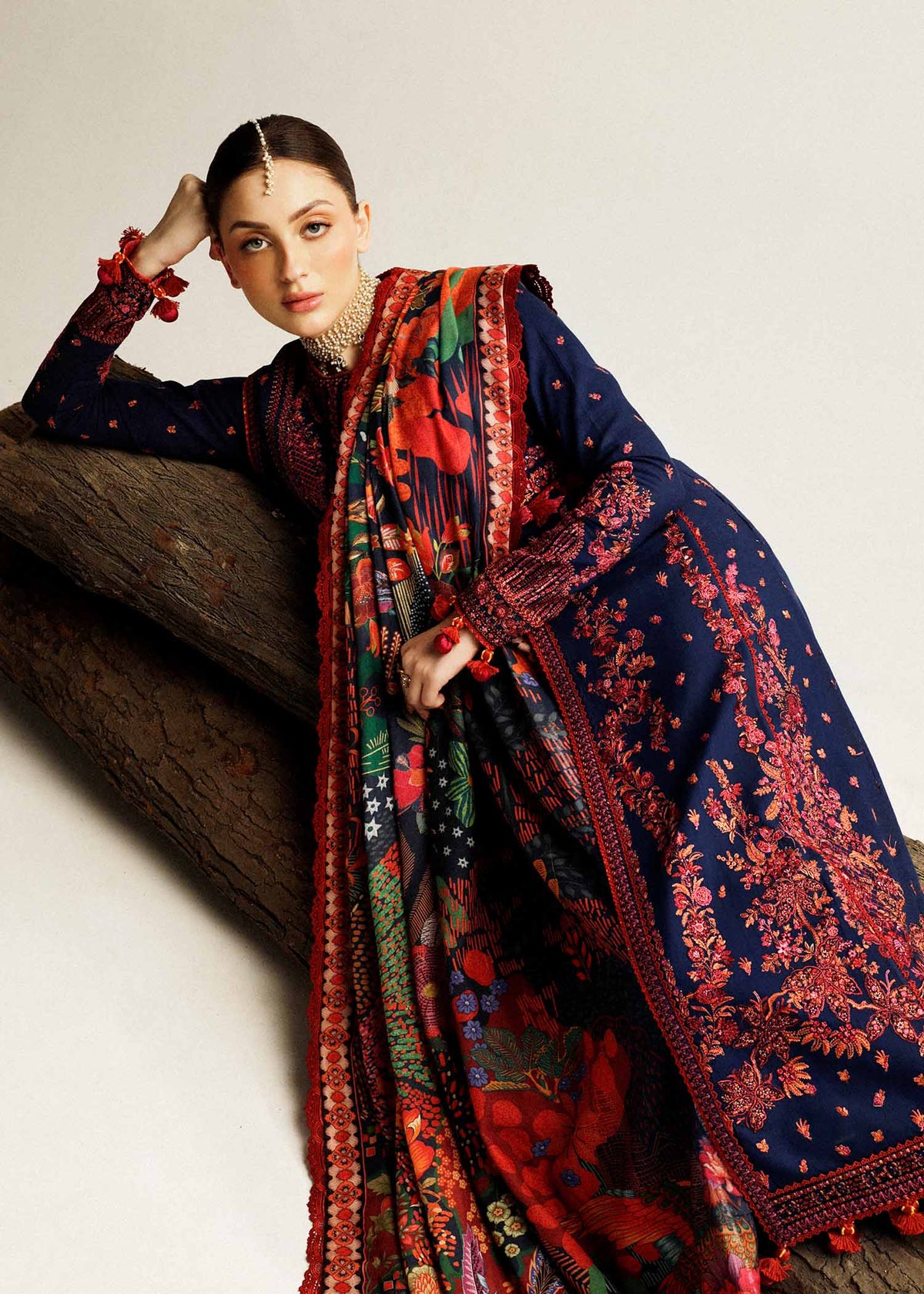 Hussain Rehar | Winter Shawl Khaddar 23 | Raat