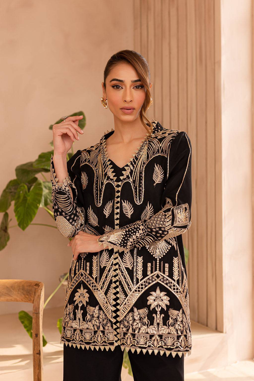 Vanya | Veranda Fromals | VR-01 by Maria Faisal - Registered Vendor of : Vanya - type : Ladies Clothes - 100% original wedding dresses