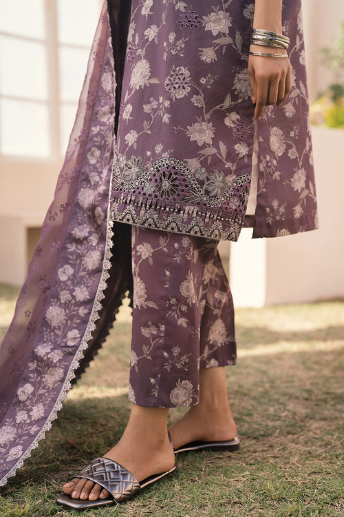 Baroque | Luxury Pret 24 | LAWN UF-598 - Designer Dress with Intricate embroidery and embellishments. Shop elegent wedding dress at Maria Faisal.