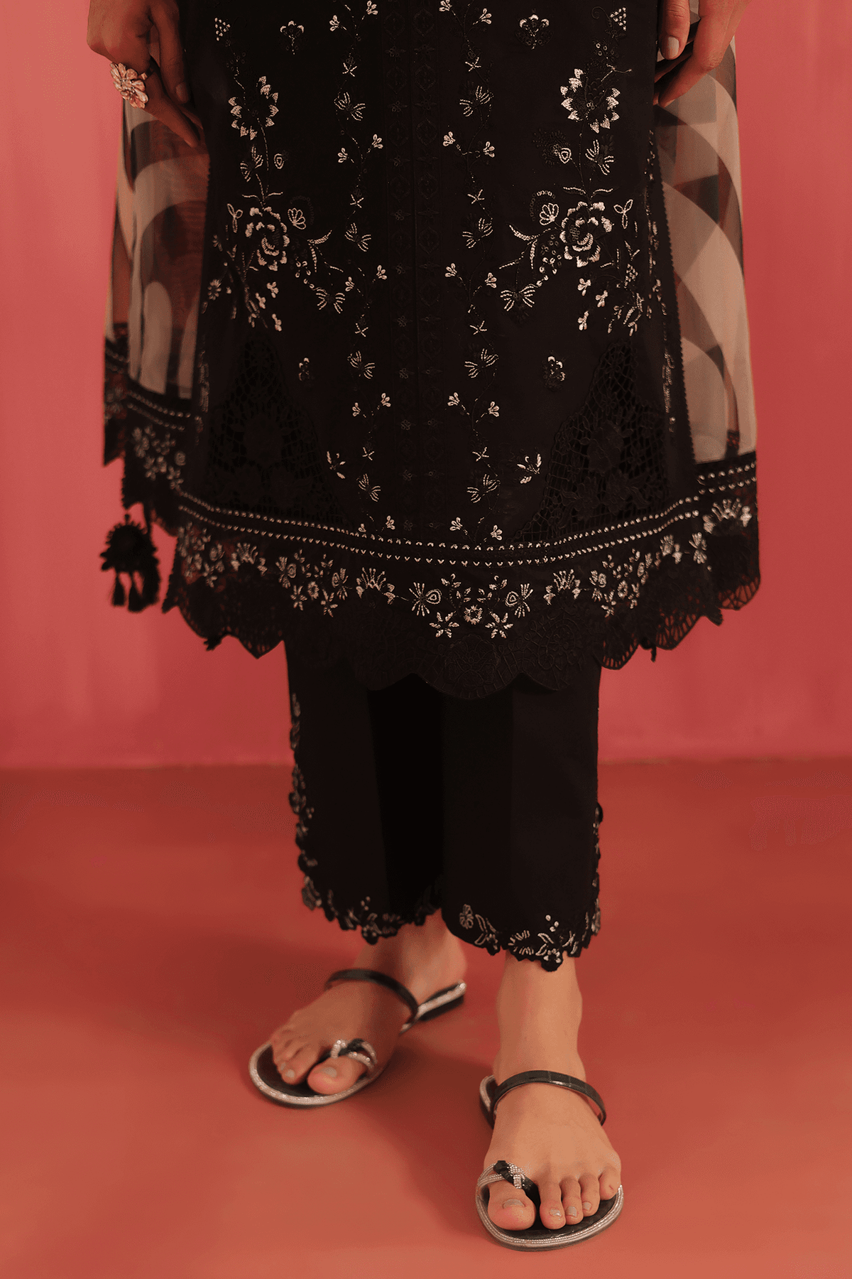 Seran | Nayab Eid Lawn | ZORA by Maria Faisal - Registered Vendor of : Seran - type : Ladies Clothes - 100% original wedding dresses