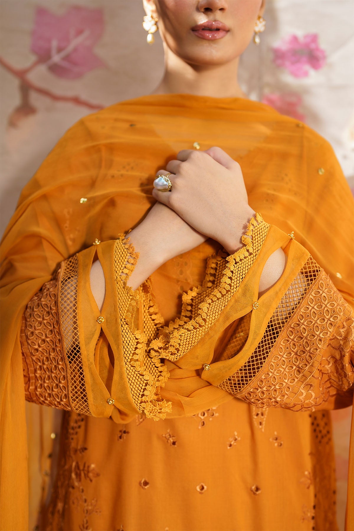 Nureh | Bazaar Lawn | NS-138 - Ladies Clothes - Maria Faisal