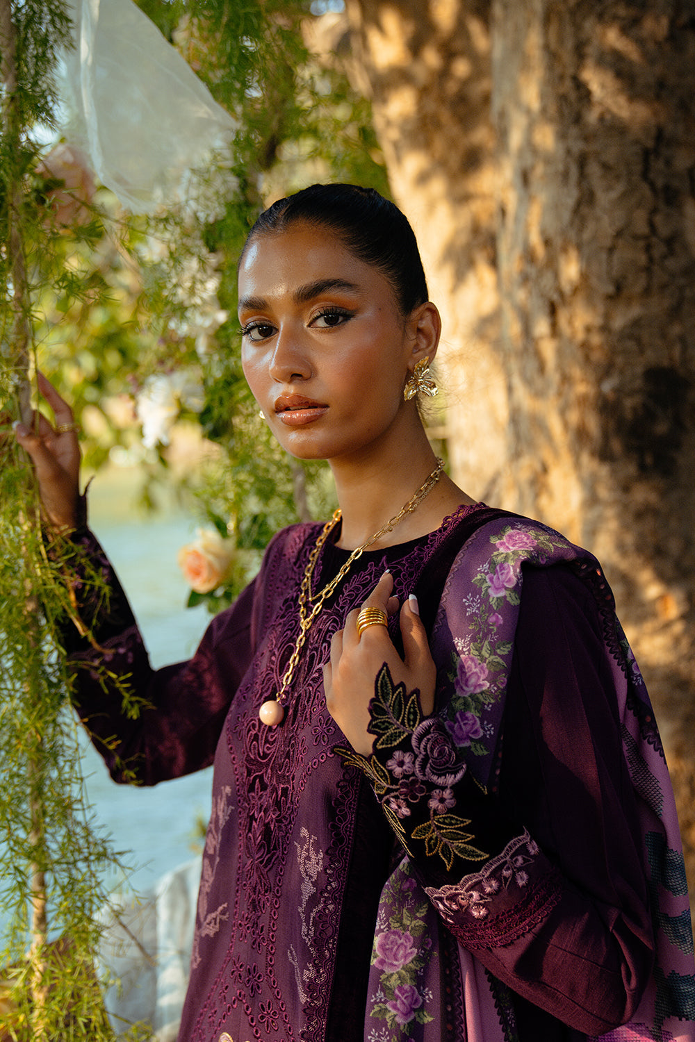 Saira Rizwan | Winter 2024 | RUNI-SRW24-02 - Ladies Clothes - Maria Faisal