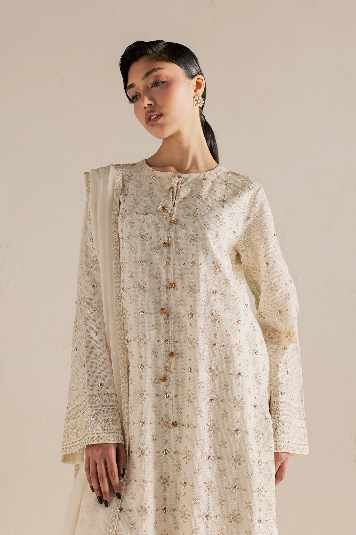 Vanya | Meraki Formals | FF-91 - Formal Dress - available at Maria Faisal in UK and USA.