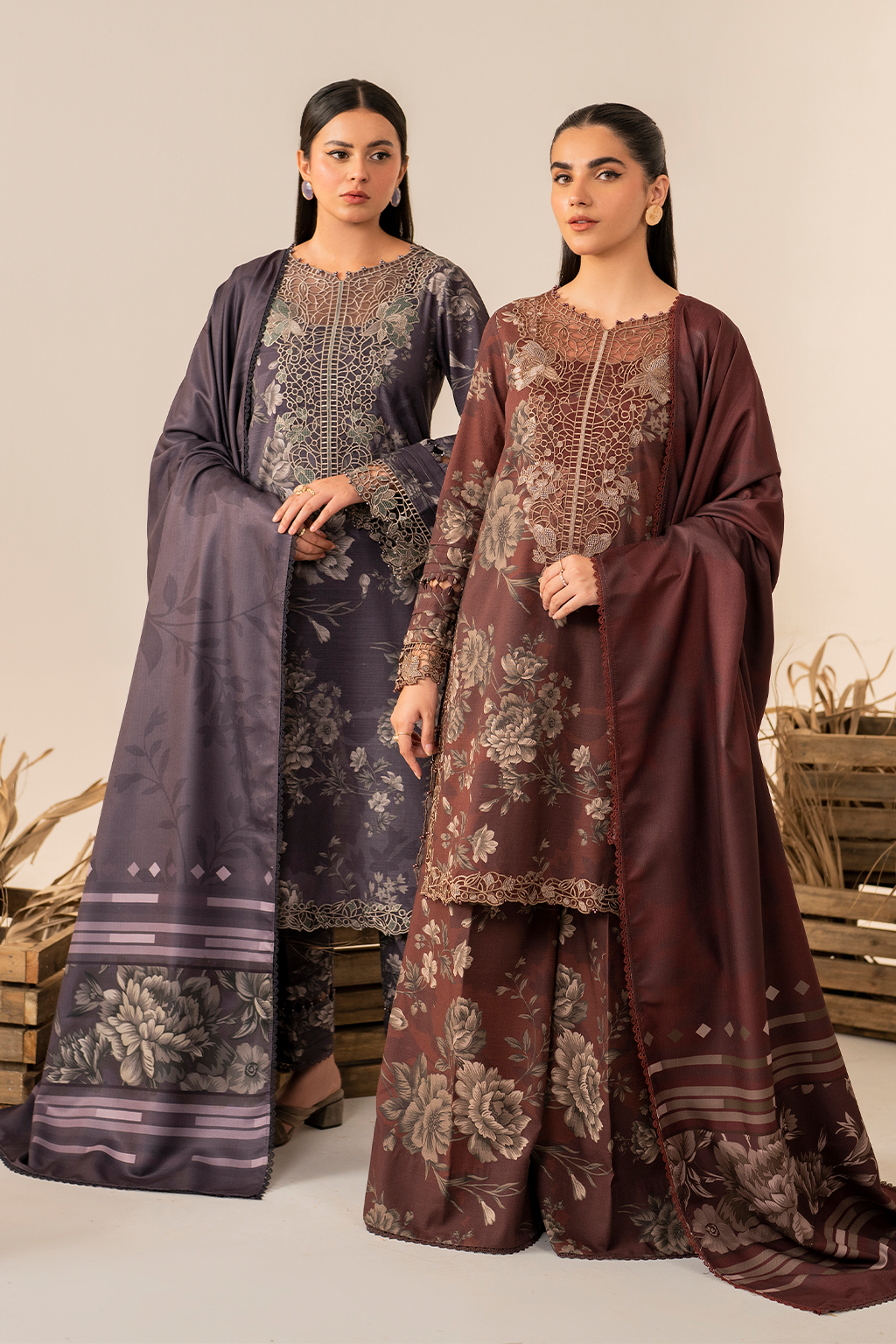 Iznik | Exclusive Winter | UE-349 - Ladies Clothes - Maria Faisal