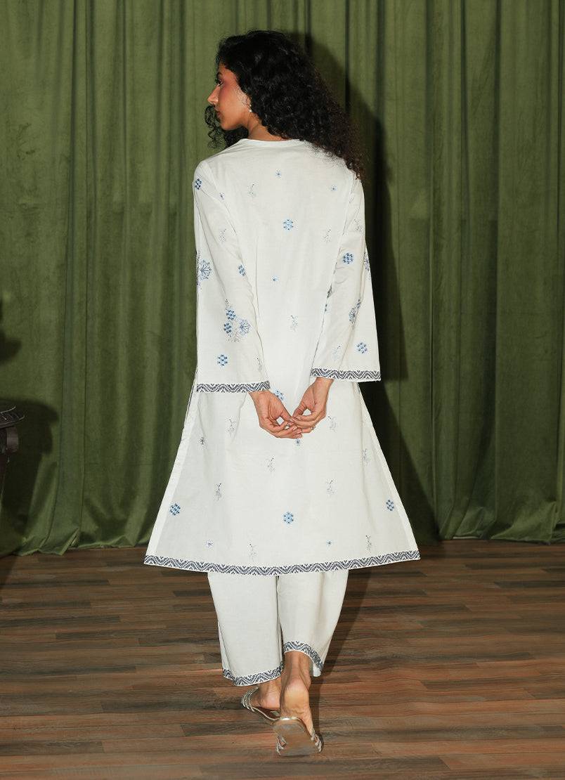 Image | Spring the Tea | ICSE-214191-12524 by Maria Faisal - Registered Vendor of : Image - type : Ladies Clothes - 100% original wedding dresses