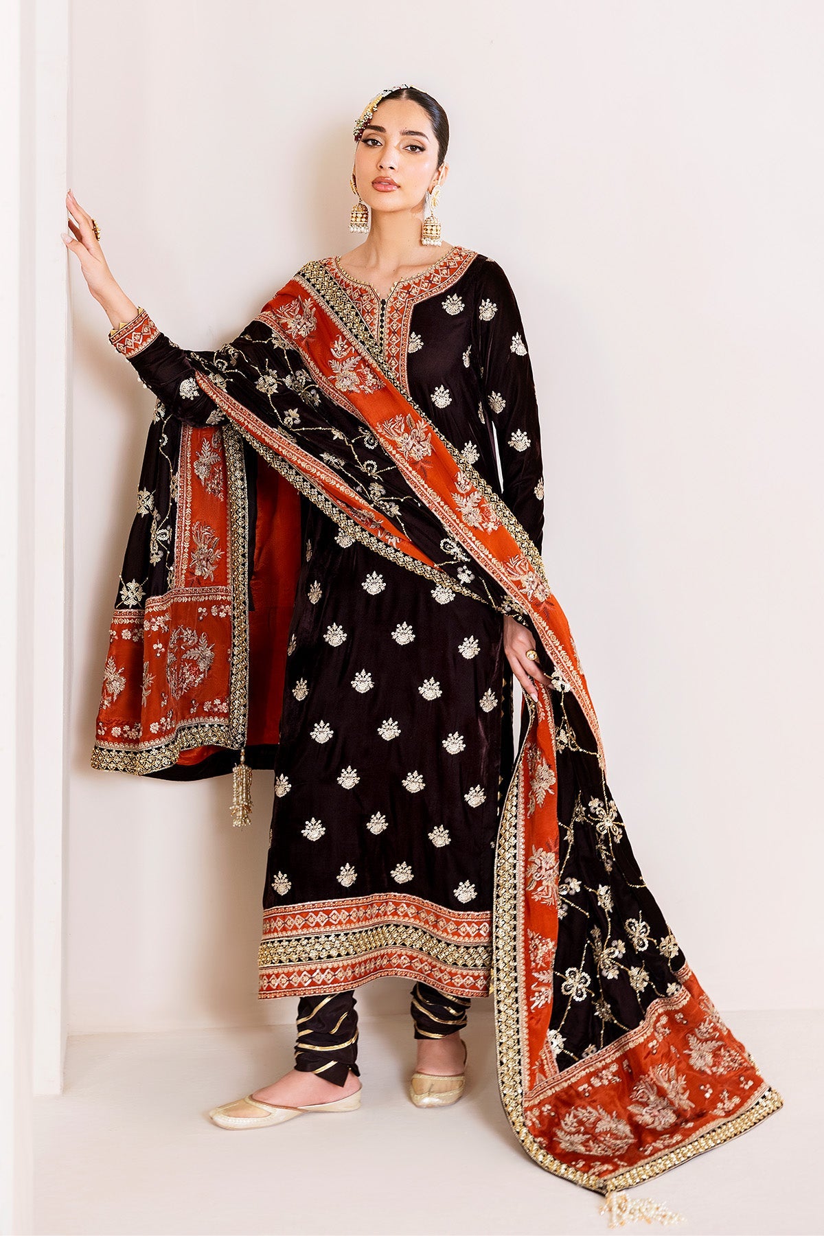 Sabaat – authentic Pakistani dress from the Makhmal Luxury Velvet Edit collection for women in the UK