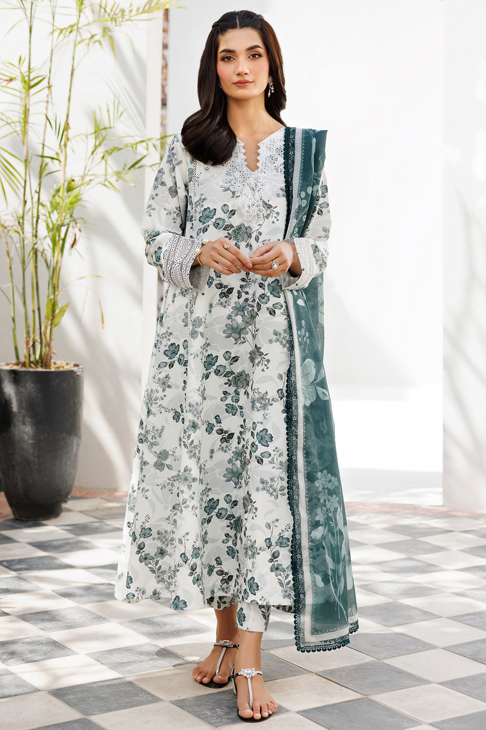 Farasha | Printed Essentials | Smokey Sea - Ladies Clothes - Maria Faisal