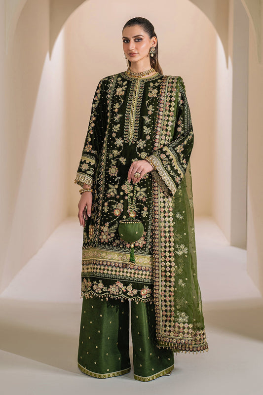 Baroque | Jahanara Luxury Velvet 24 | UF-756 - Designer Dress with Intricate embroidery and embellishments. Shop elegent wedding dress at Maria Faisal.