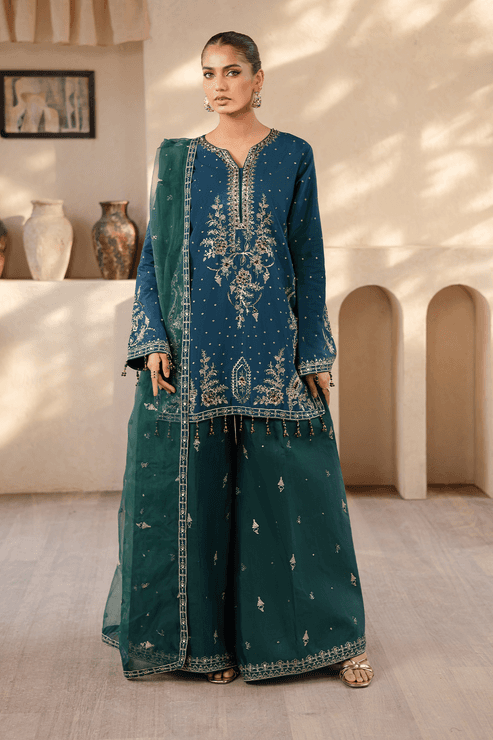 Emaan Adeel | Noore Festive Formals | LAVEEN by Maria Faisal - Registered Vendor of : Emaan Adeel - type : Ladies Clothes - 100% original wedding dresses