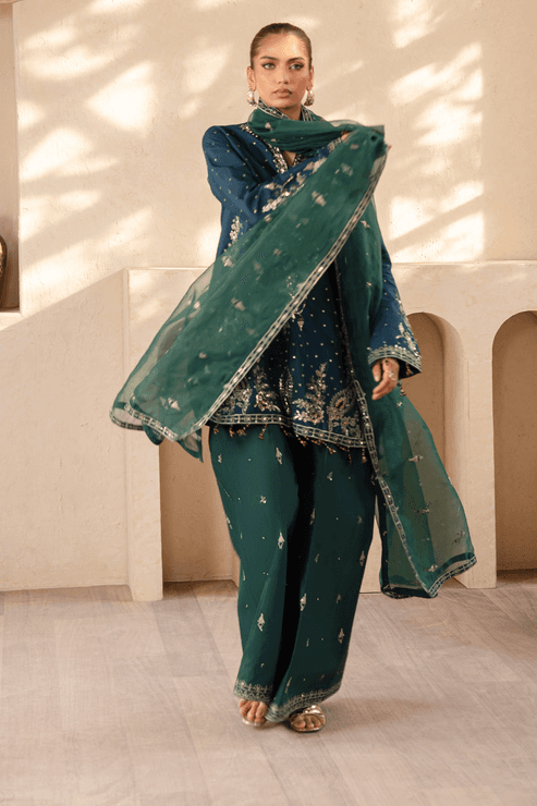 Emaan Adeel | Noore Festive Formals | LAVEEN by Maria Faisal - Registered Vendor of : Emaan Adeel - type : Ladies Clothes - 100% original wedding dresses