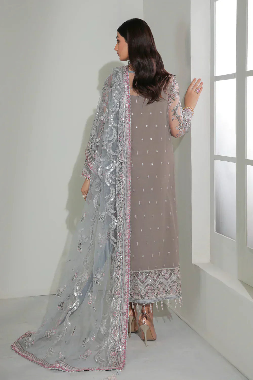 Baroque | Formals Collection | UF-184