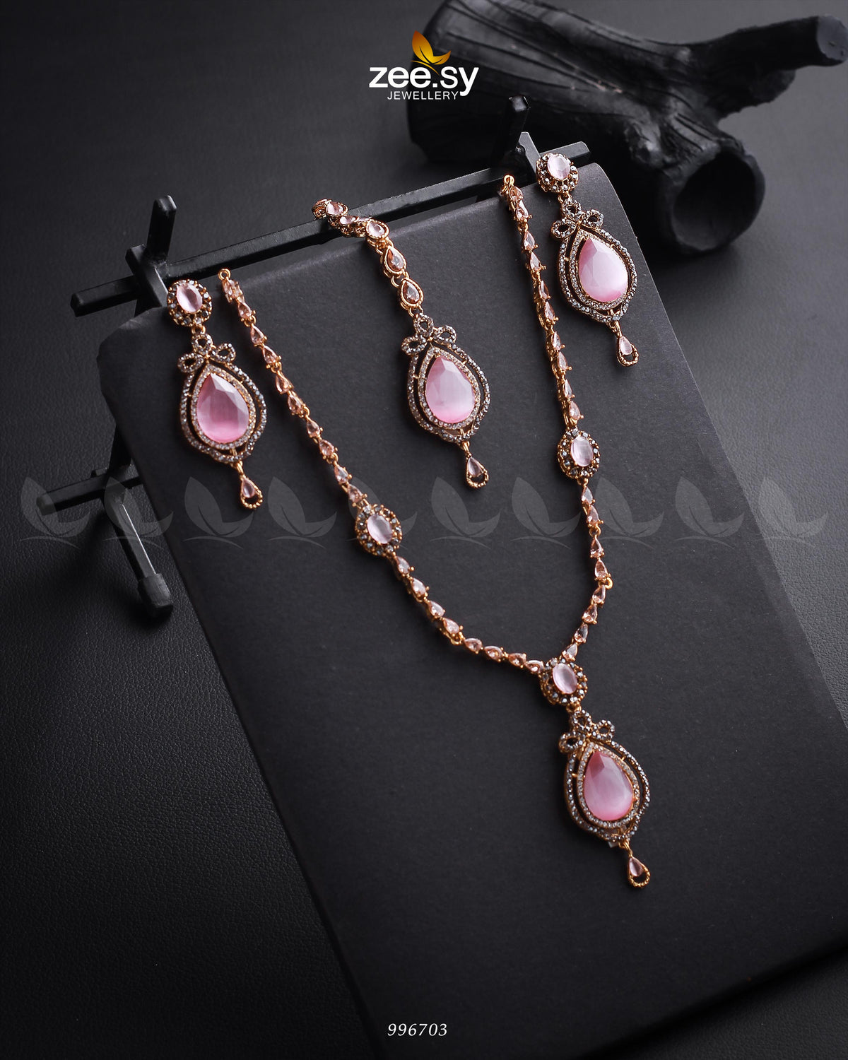 Syra Yousuf Necklace Set - Necklace Sets 