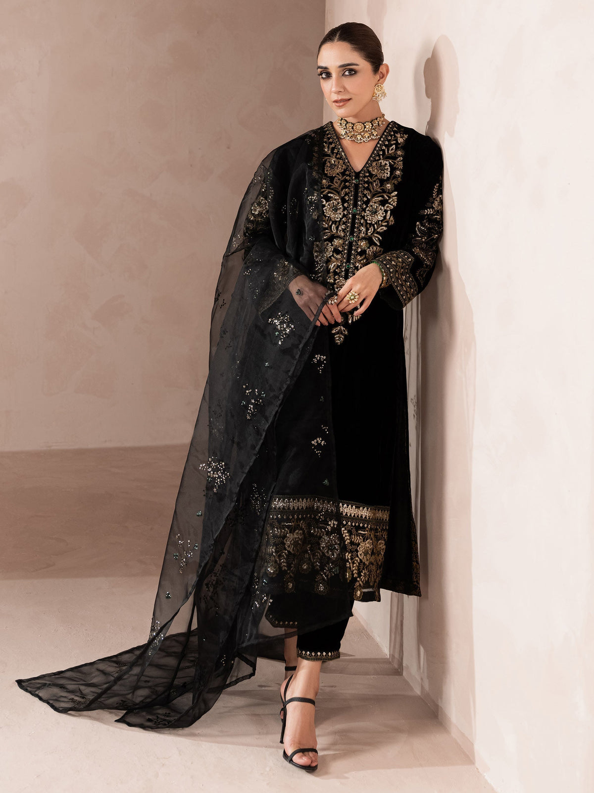 Lime Light | Velvet Pret | V-06 - Ladies Clothes 