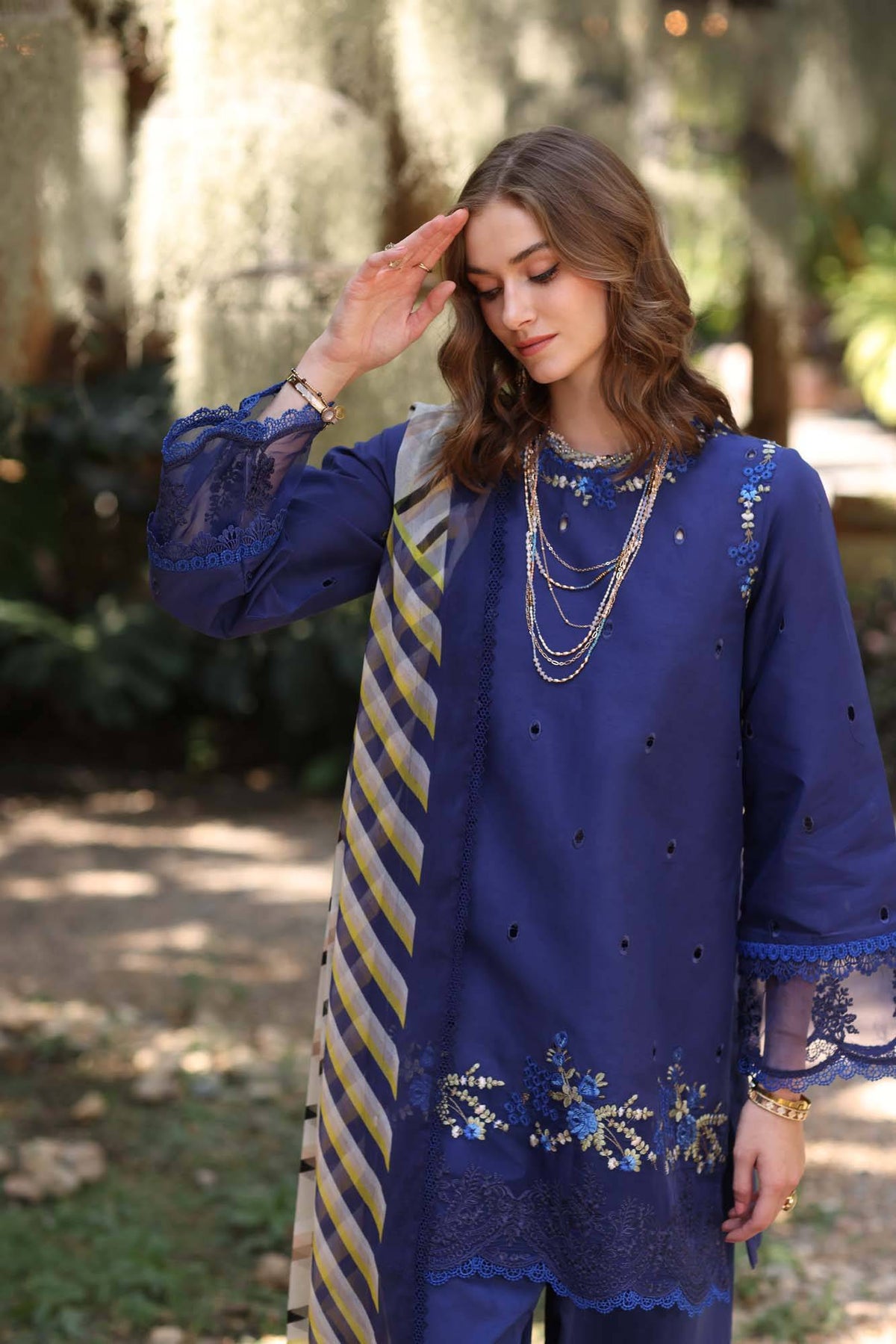 Noor by Saadia Asad | Eid Luxe Printedkari | D3-A by Maria Faisal - Registered Vendor of : Noor by Saadia Asad - type : Ladies Clothes - 100% original wedding dresses