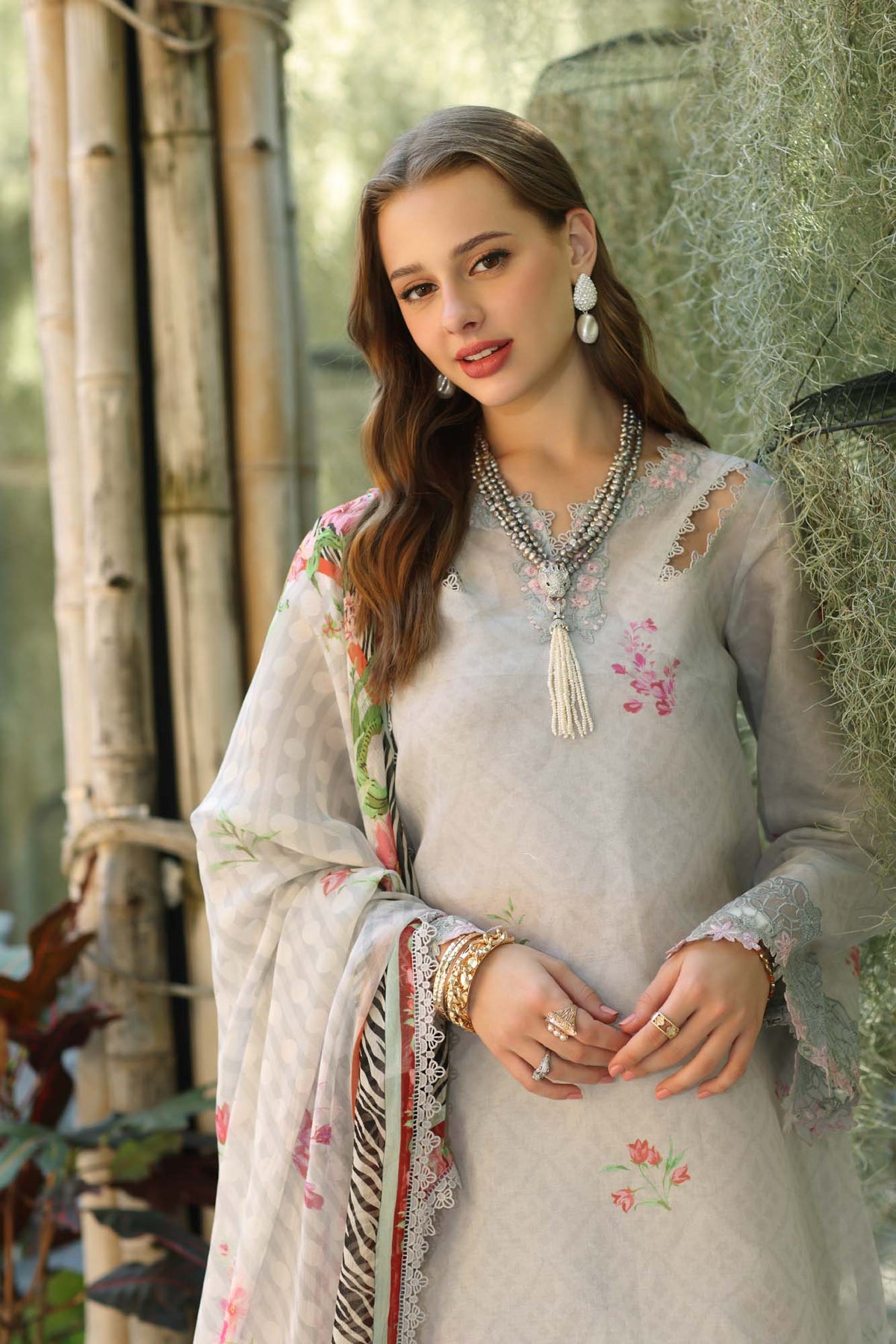 Noor by Saadia Asad | Eid Luxe Printedkari | D10-A by Maria Faisal - Registered Vendor of : Noor by Saadia Asad - type : Ladies Clothes - 100% original wedding dresses