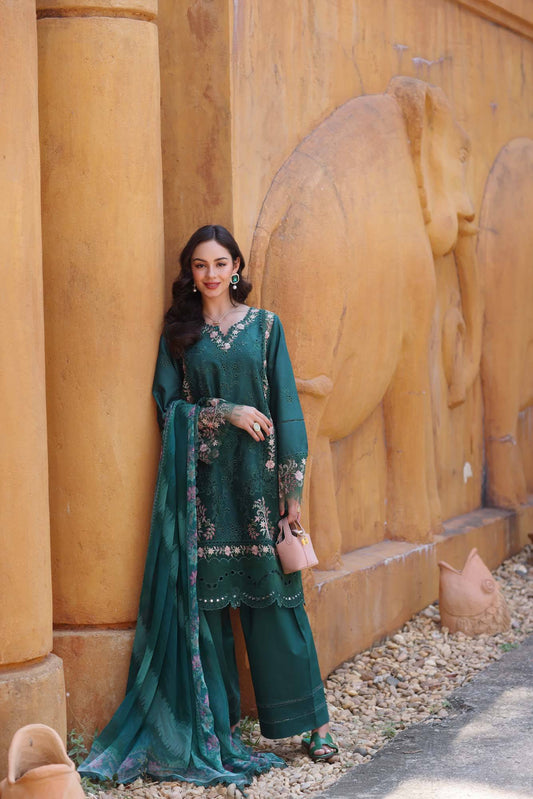 Noor by Saadia Asad | Eid Luxury Laserkari 25 | D10-A by Maria Faisal - Registered Vendor of : Noor by Saadia Asad - type : Ladies Clothes - 100% original wedding dresses