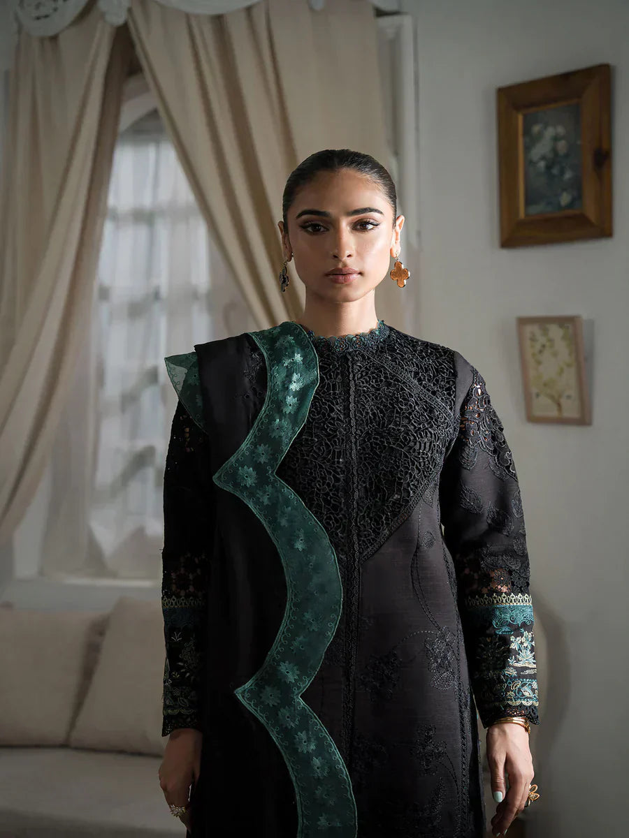 Maryum Hussain | Laani Luxury Pret | Cyra