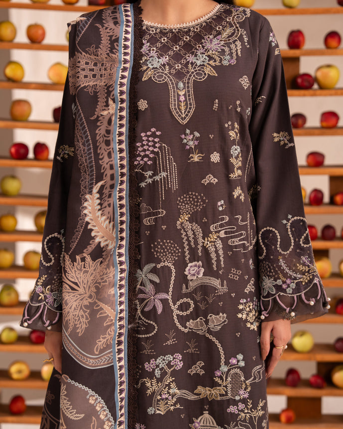 Parishay | Veranda Winters 26 |VR-09 - Luxury Dress - available at Maria Faisal in UK and USA.