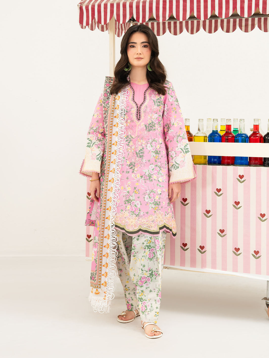 Mahnur | Anaya Lawn | ANA-015 - Luxury Dress - available at Maria Faisal in UK and USA.