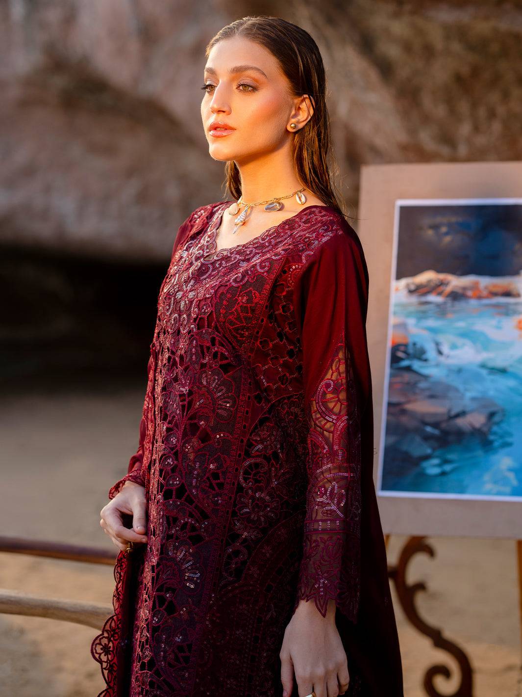 Mahnur | Sirena Luxury Lawn 25 | Amayra by Maria Faisal - Registered Vendor of : Mahnur - type : Ladies Clothes - 100% original wedding dresses