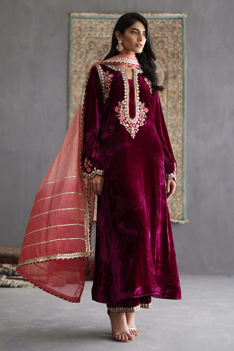 Sana Abbas | Velvet Formals | AMETHYST - Ladies Clothes - Maria Faisal