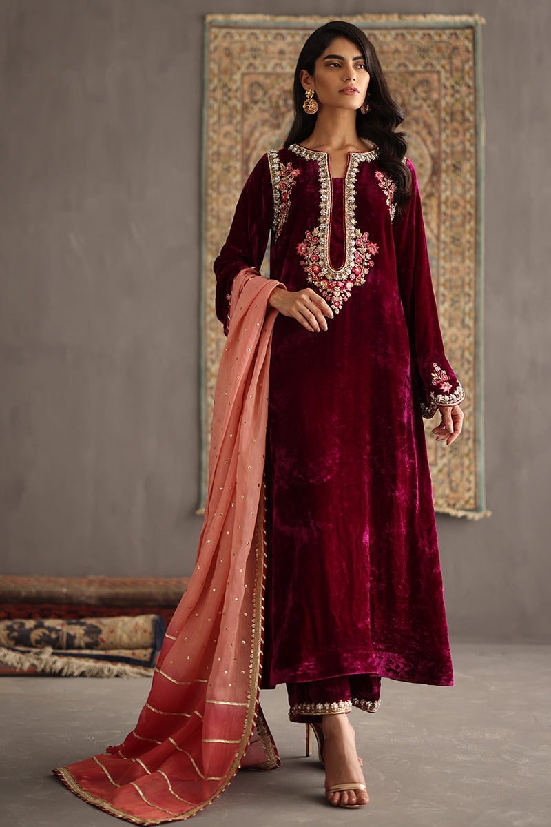 Sana Abbas | Velvet Formals | AMETHYST - Ladies Clothes - Maria Faisal