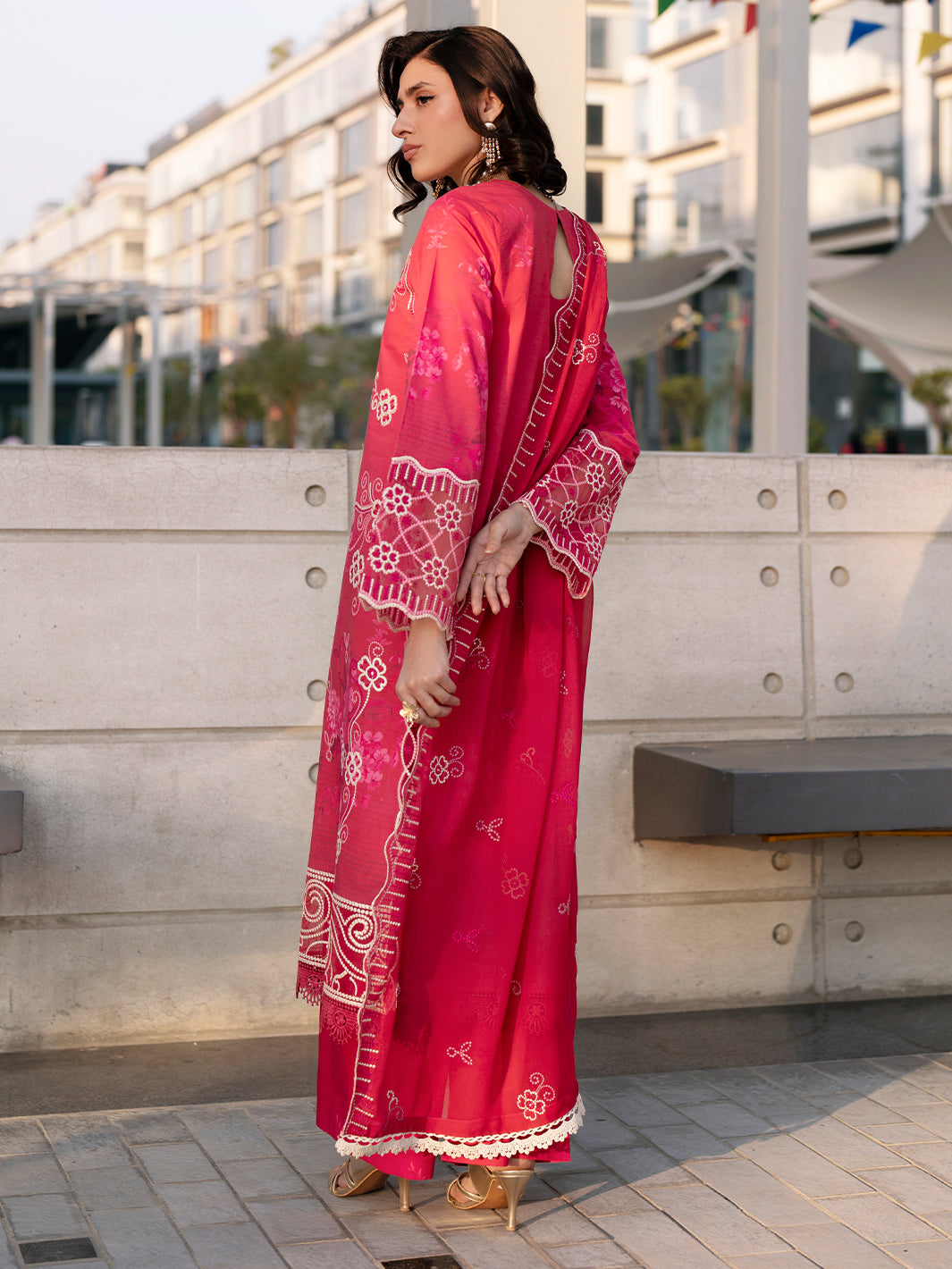 Mahnur | Broadway Luxury Lawn 26 | BW - 013 - Luxury Dress - available at Maria Faisal in UK and USA.