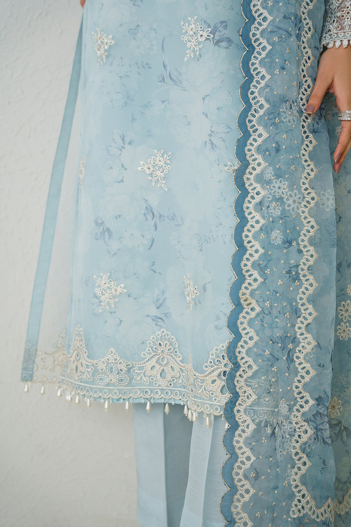 Baroque | Luxury Formals 24 | ORGANZA UF-522 - Designer Dress with Intricate embroidery and embellishments. Shop elegent wedding dress at Maria Faisal.