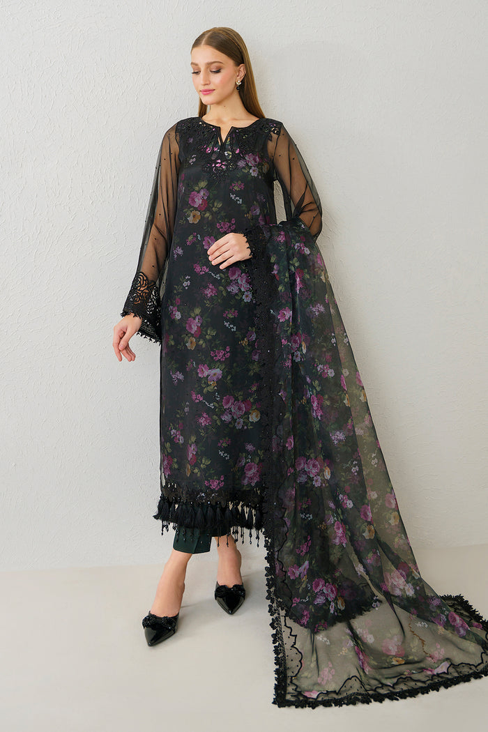 Baroque | Luxury Formals 24 | ORGANZA UF-525 - Designer Dress with Intricate embroidery and embellishments. Shop elegent wedding dress at Maria Faisal.