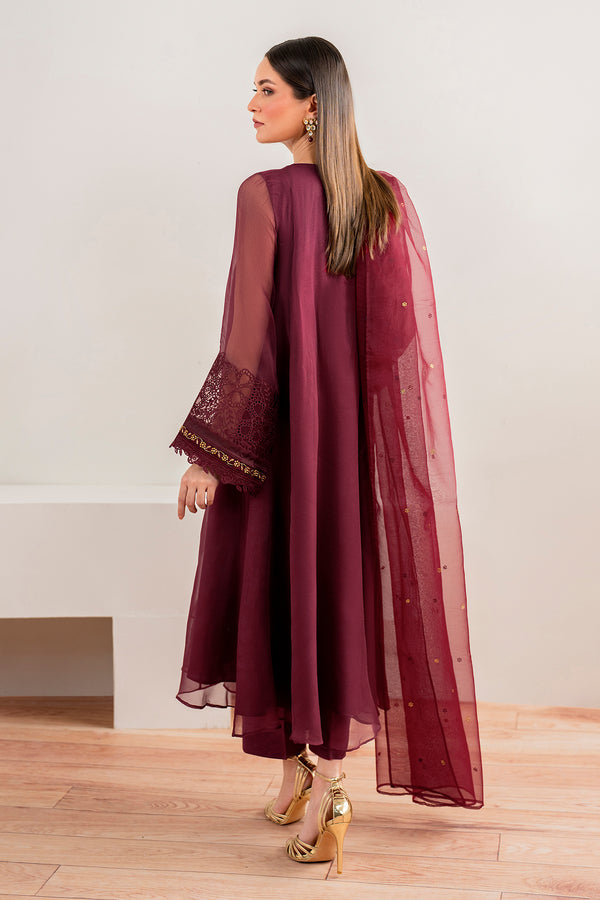 Baroque | Luxury Pret 24 | CHIFFON PR-981 - Designer Dress with Intricate embroidery and embellishments. Shop elegent wedding dress at Maria Faisal.