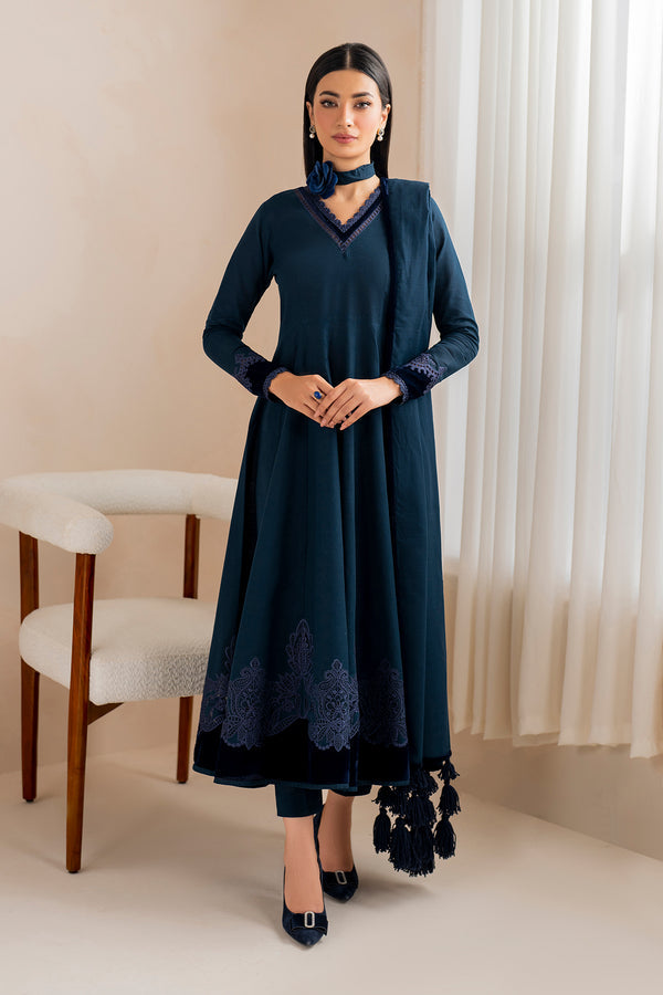 Baroque | Luxury Pret 24 | KHADDAR PR-1004 - Designer Dress with Intricate embroidery and embellishments. Shop elegent wedding dress at Maria Faisal.