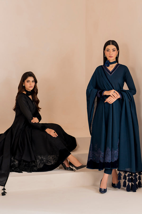 Baroque | Luxury Pret 24 | KHADDAR PR-1003 - Designer Dress with Intricate embroidery and embellishments. Shop elegent wedding dress at Maria Faisal.