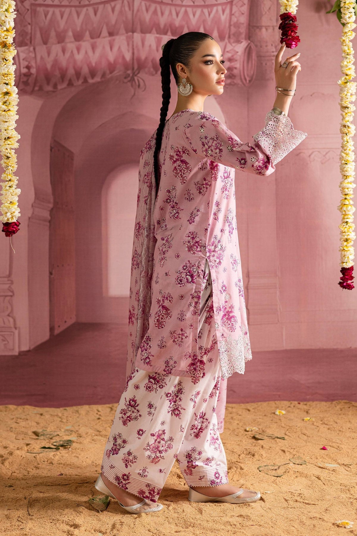 Batik | Chargbagh | Bellz by Maria Faisal - Registered Vendor of : Batik - type : Ladies Clothes - 100% original wedding dresses