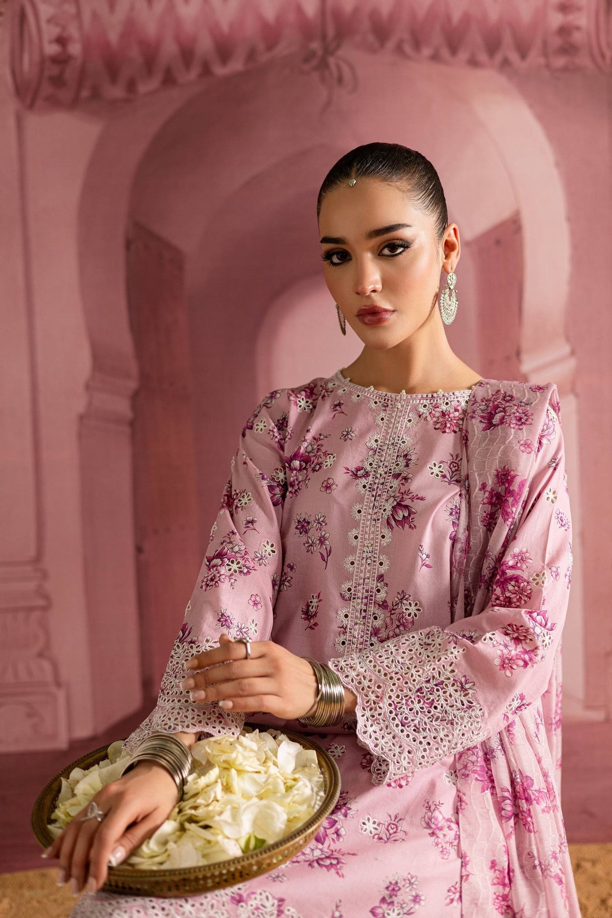 Batik | Chargbagh | Bellz by Maria Faisal - Registered Vendor of : Batik - type : Ladies Clothes - 100% original wedding dresses