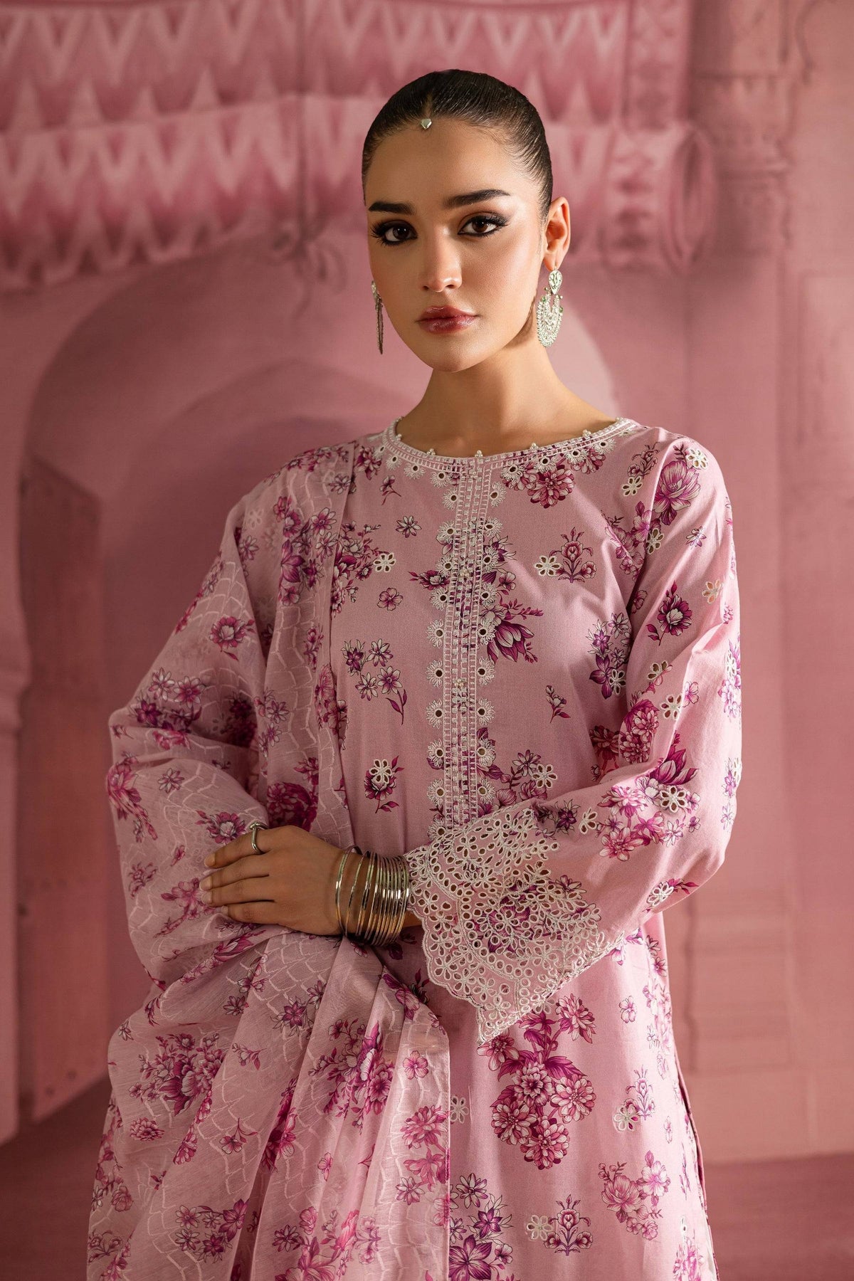 Batik | Chargbagh | Bellz by Maria Faisal - Registered Vendor of : Batik - type : Ladies Clothes - 100% original wedding dresses