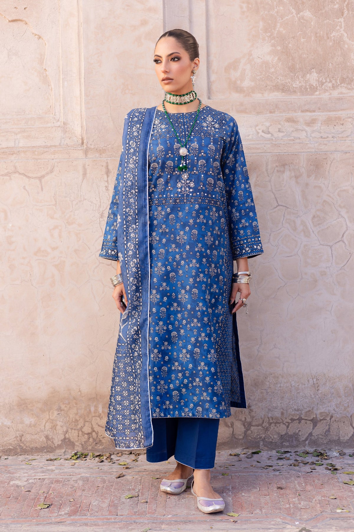 Batik | Chargbagh | Arsh by Maria Faisal - Registered Vendor of : Batik - type : Ladies Clothes - 100% original wedding dresses
