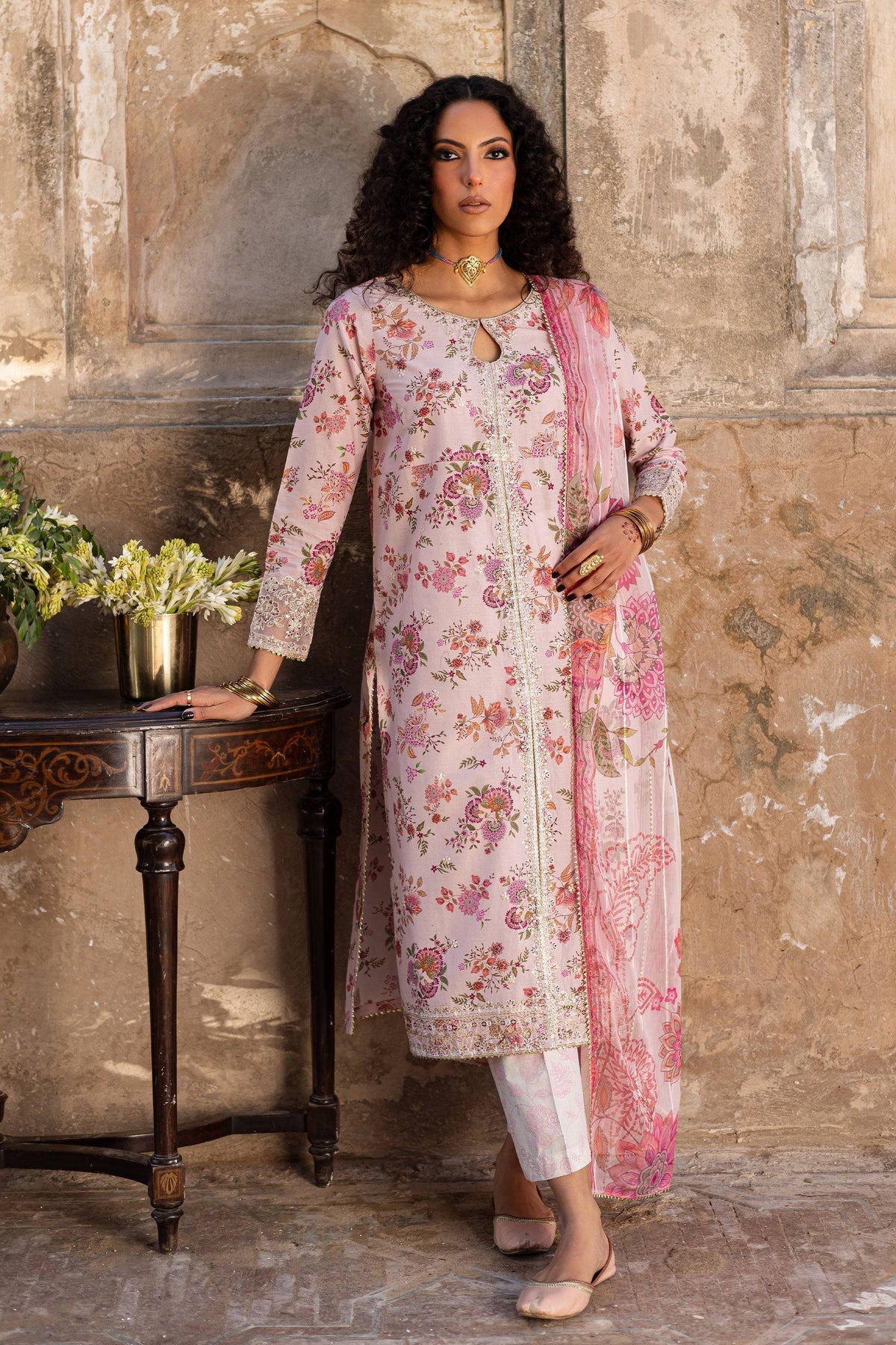 Batik | Chargbagh | Pink Lilly by Maria Faisal - Registered Vendor of : Batik - type : Ladies Clothes - 100% original wedding dresses