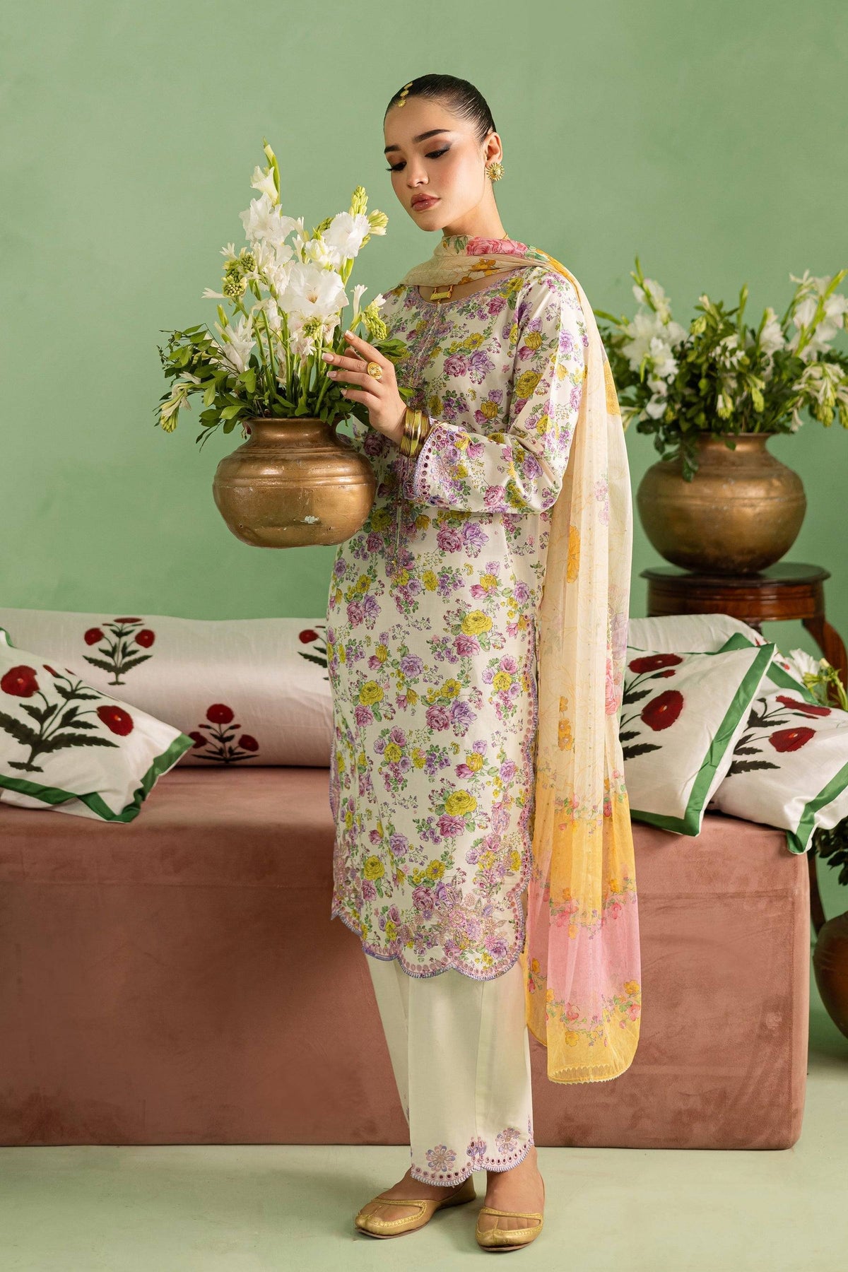Batik | Chargbagh | Kylie by Maria Faisal - Registered Vendor of : Batik - type : Ladies Clothes - 100% original wedding dresses