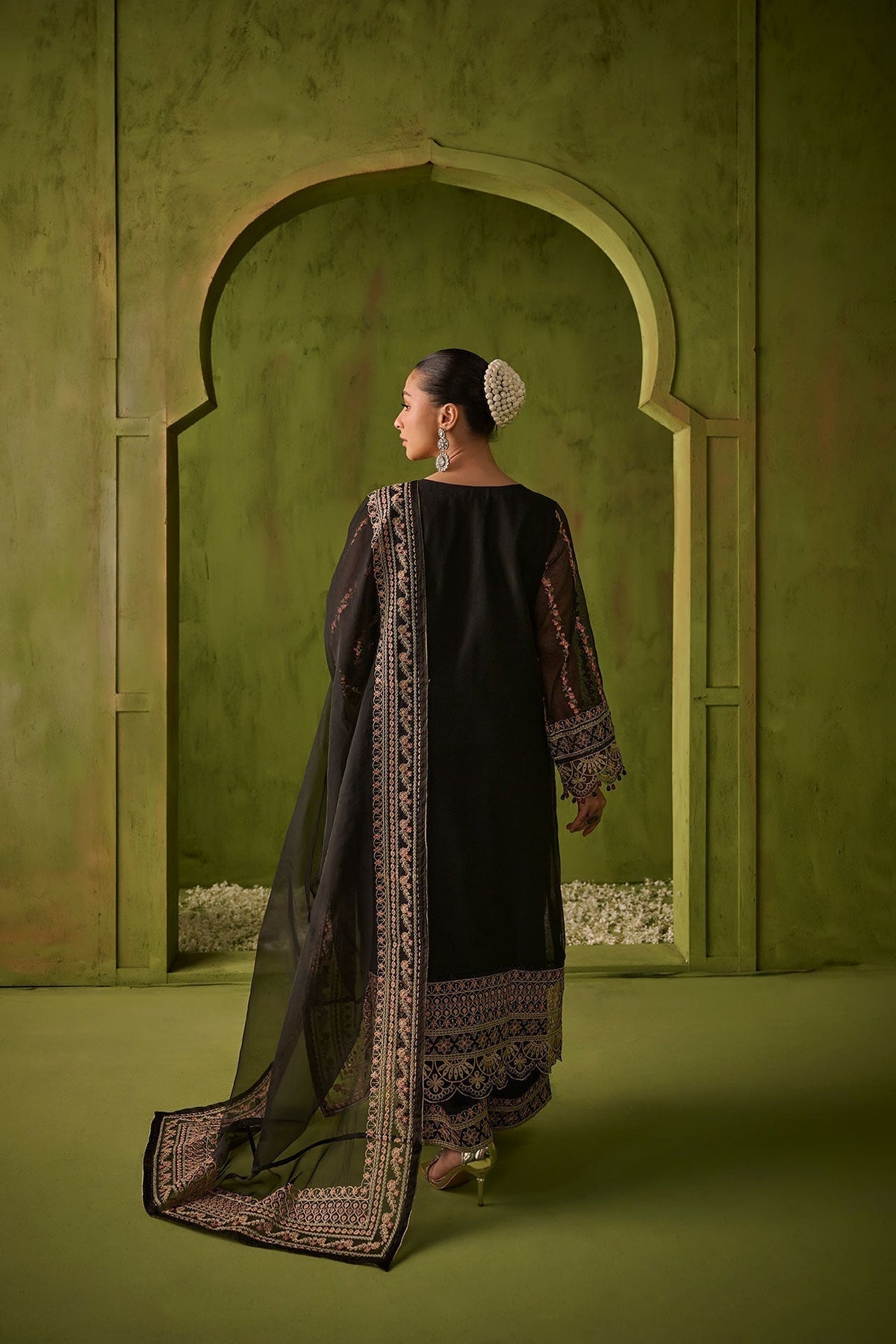 Dhanak | Festive Formals | SS24DU-3192 BLACK 3Pcs - Designer Dress with Intricate embroidery and embellishments. Shop elegent wedding dress at Maria Faisal.