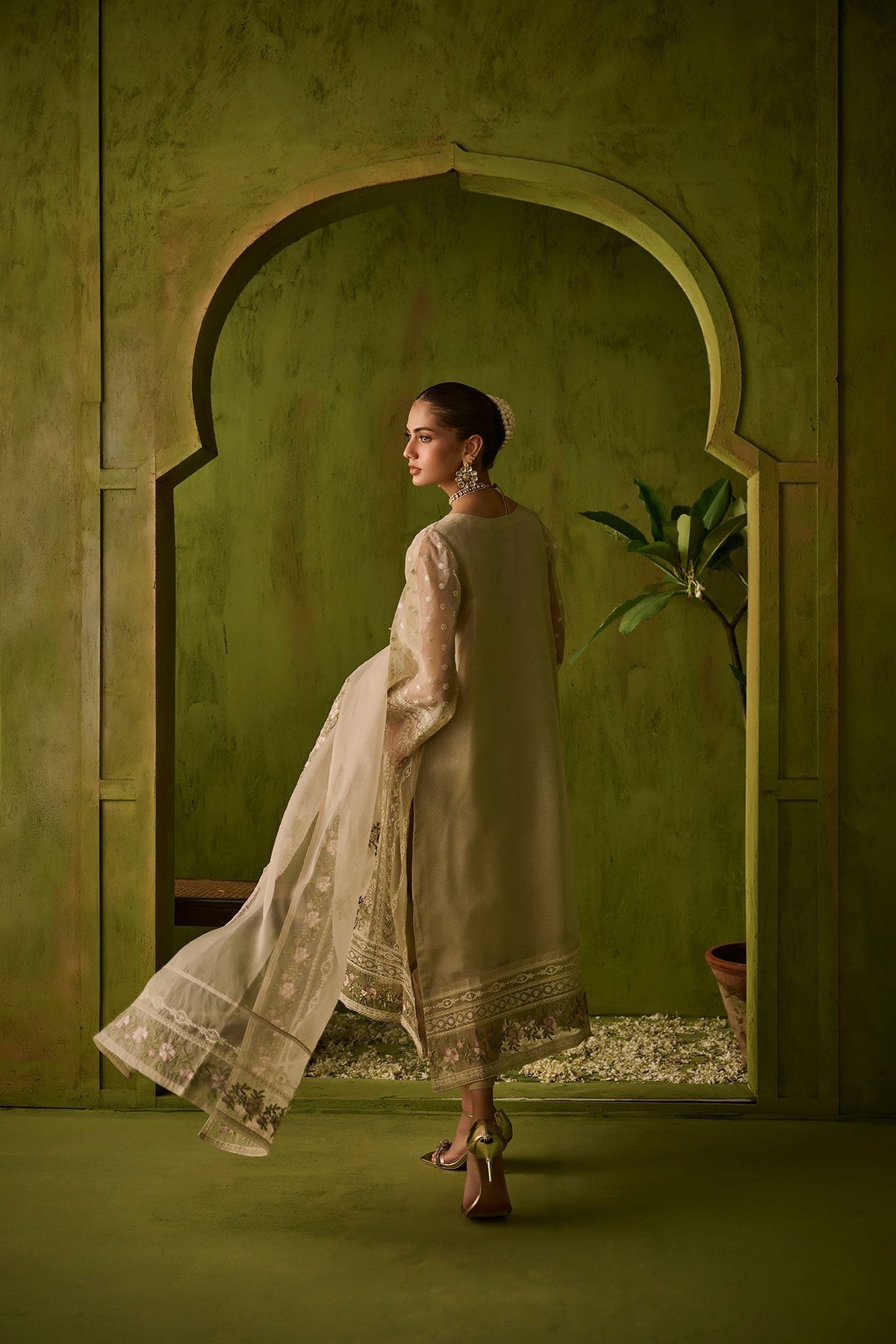 Dhanak | Festive Formals | SS24DU-3194 BEIGE 3Pcs - Designer Dress with Intricate embroidery and embellishments. Shop elegent wedding dress at Maria Faisal.