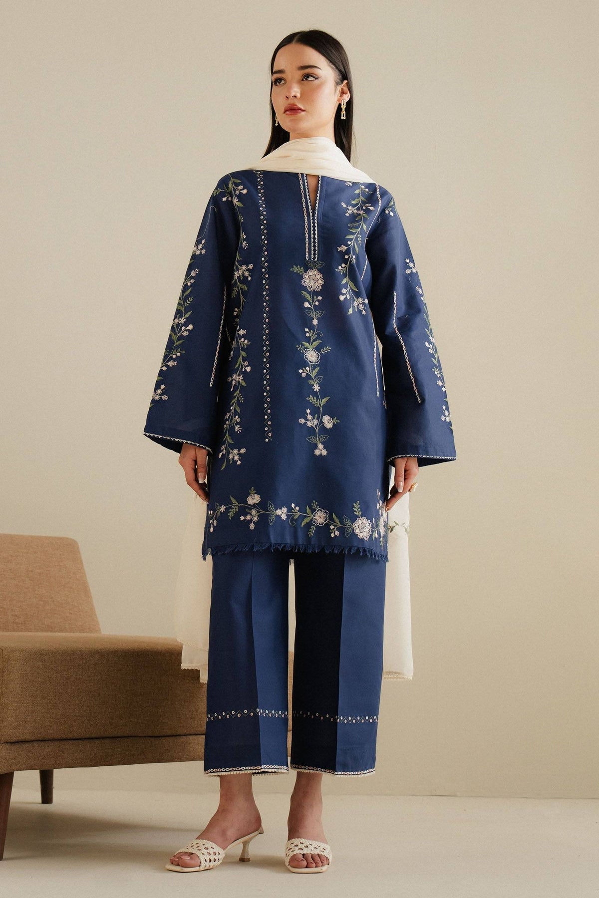 Zara Shahjahan | Eid Pret 25 | CR25P0107 by Maria Faisal - Registered Vendor of : Zara Shahjahan - type : Ladies Clothes - 100% original wedding dresses