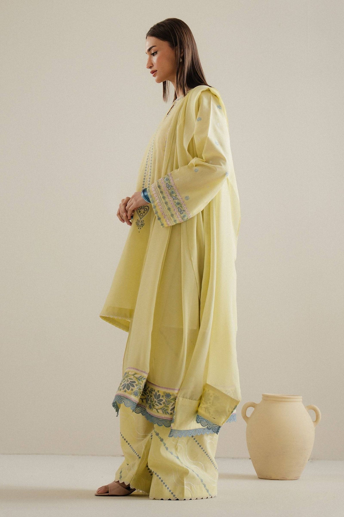 Zara Shahjahan | Eid Pret 25 | CR25P0221 by Maria Faisal - Registered Vendor of : Zara Shahjahan - type : Ladies Clothes - 100% original wedding dresses