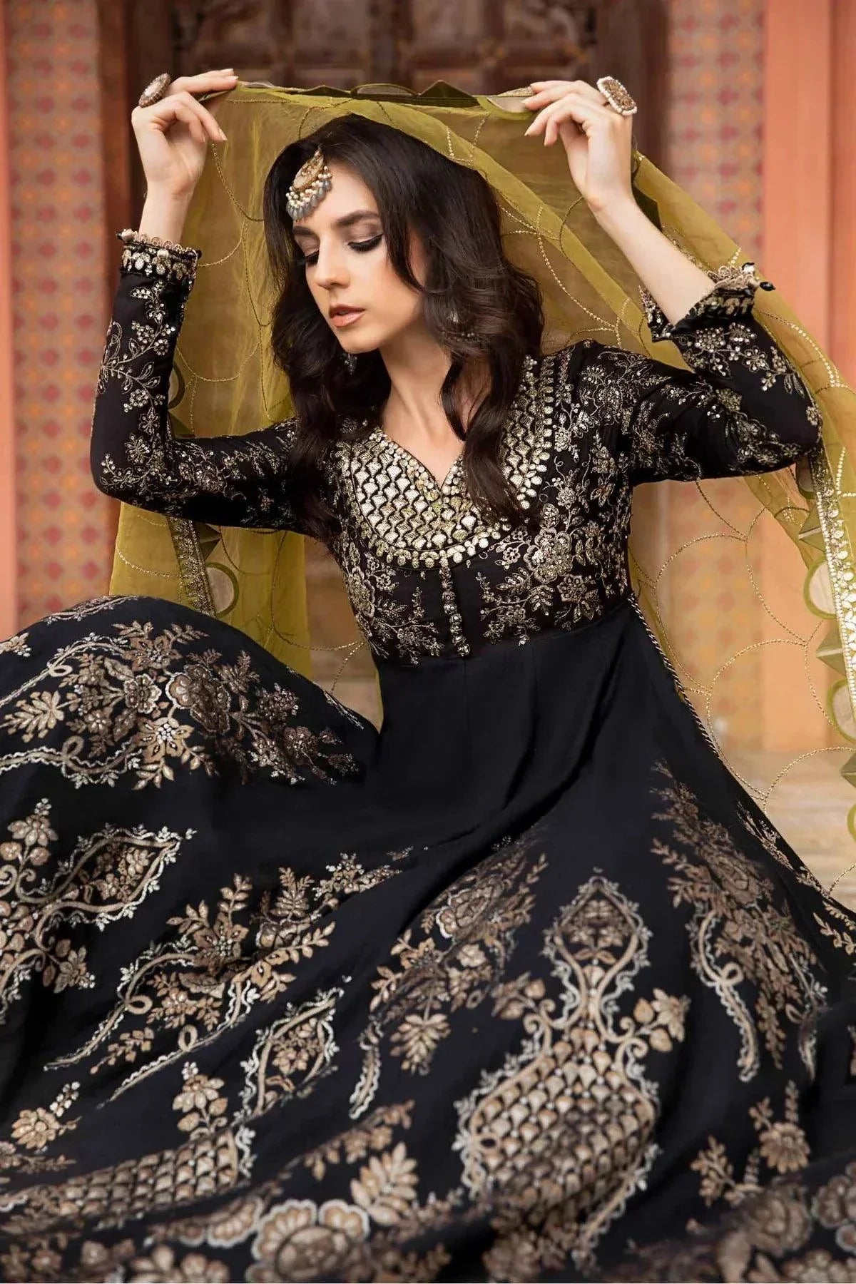 Maria B | Sateen Formals 23 | Black CST-703