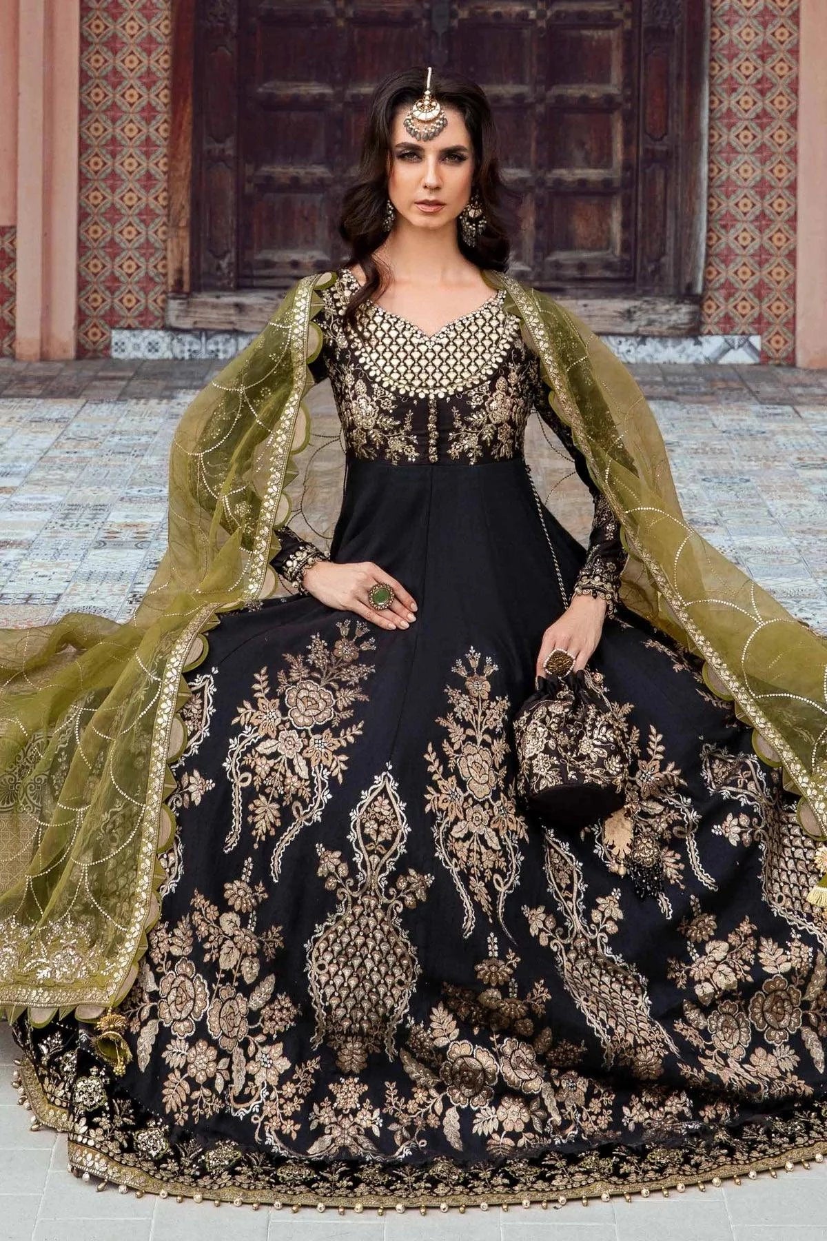 Maria B | Sateen Formals 23 | Black CST-703