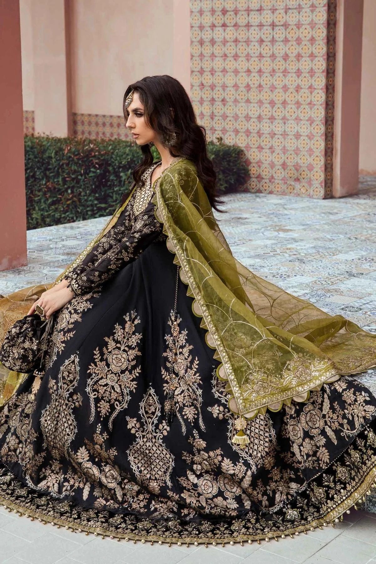 Maria B | Sateen Formals 23 | Black CST-703
